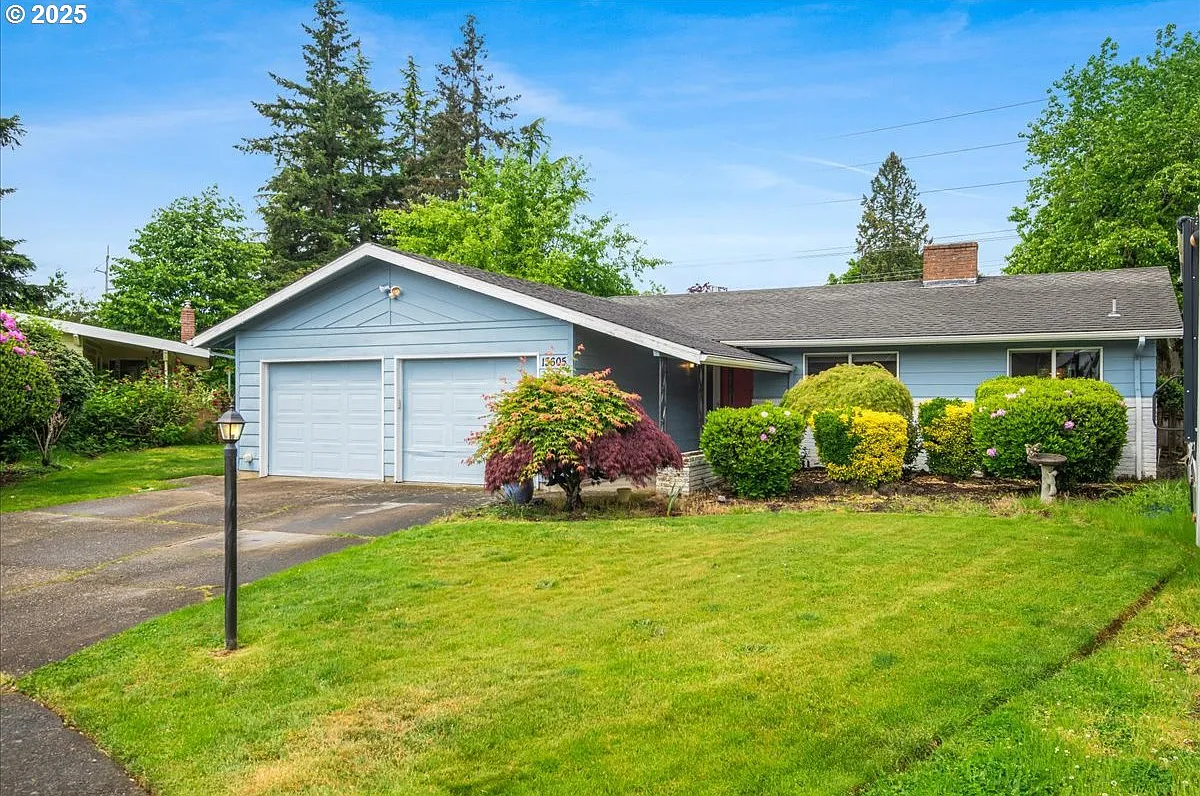 13605 NE Clackamas St