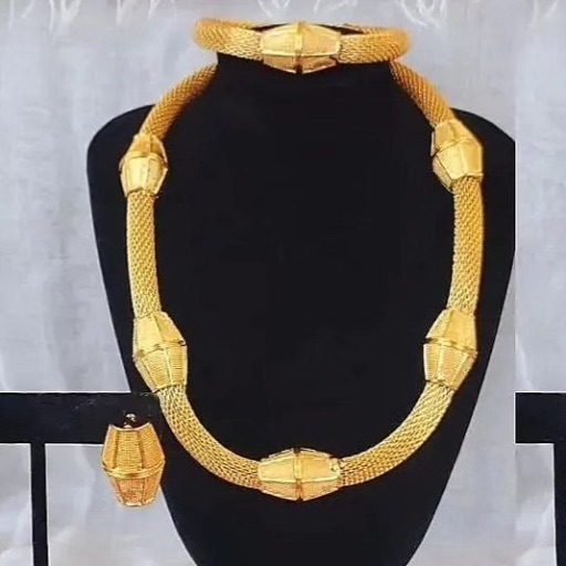 Gold-Plated Bridal Jewelry Set - Necklace & Bracelet
